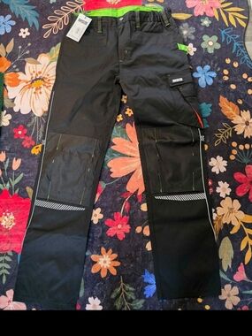 MS9 Men's Cargo Combat Working Work Trousers (model 1145) in black